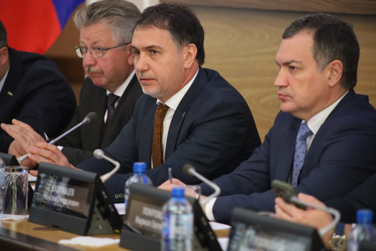 Депутаты Новосибирска выступили за запрет вейпов