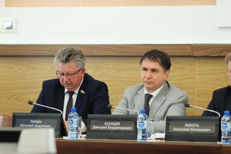 На 18-ой сессии горсовета депутаты определили дату публичных слушаний по внесению изменений в Устав города Новосибирска