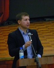 Александр Бестужев принял участие в работе конференции Совета ветеранов