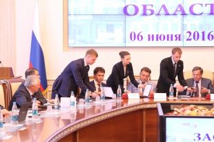 Дмитрий Асанцев подписал соглашение о сотрудничестве и взаимодействии при выполнении программы реализации наказов избирателей