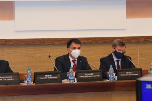 Депутаты обсудили с министром здравоохранения ситуацию с коронавирусом в Новосибирске