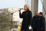 Председатель Совета депутатов города Новосибирска Надежда Болтенко приветствует новосибирцев