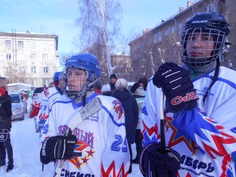 Открытие хоккейного сезона в Ленинском районе