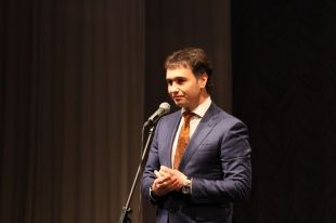 Дмитрий Асанцев принял участие в открытии Декады пожилого человека