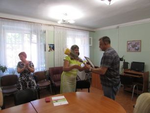 Депутат Александр Родионов поздравил библиотекарей
