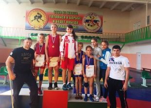 Воспитанники СК «Заря» - победители в первенстве СФО  по вольной борьбе