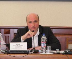 Депутаты обсудили развитие дорожного фонда