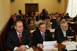 Депутаты обсудили состояние дорог и перспективы общественного транспорта в Новосибирске
