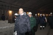 Виктор Агафонов - в тоннеле строящейся станции метро "Золотая нива"